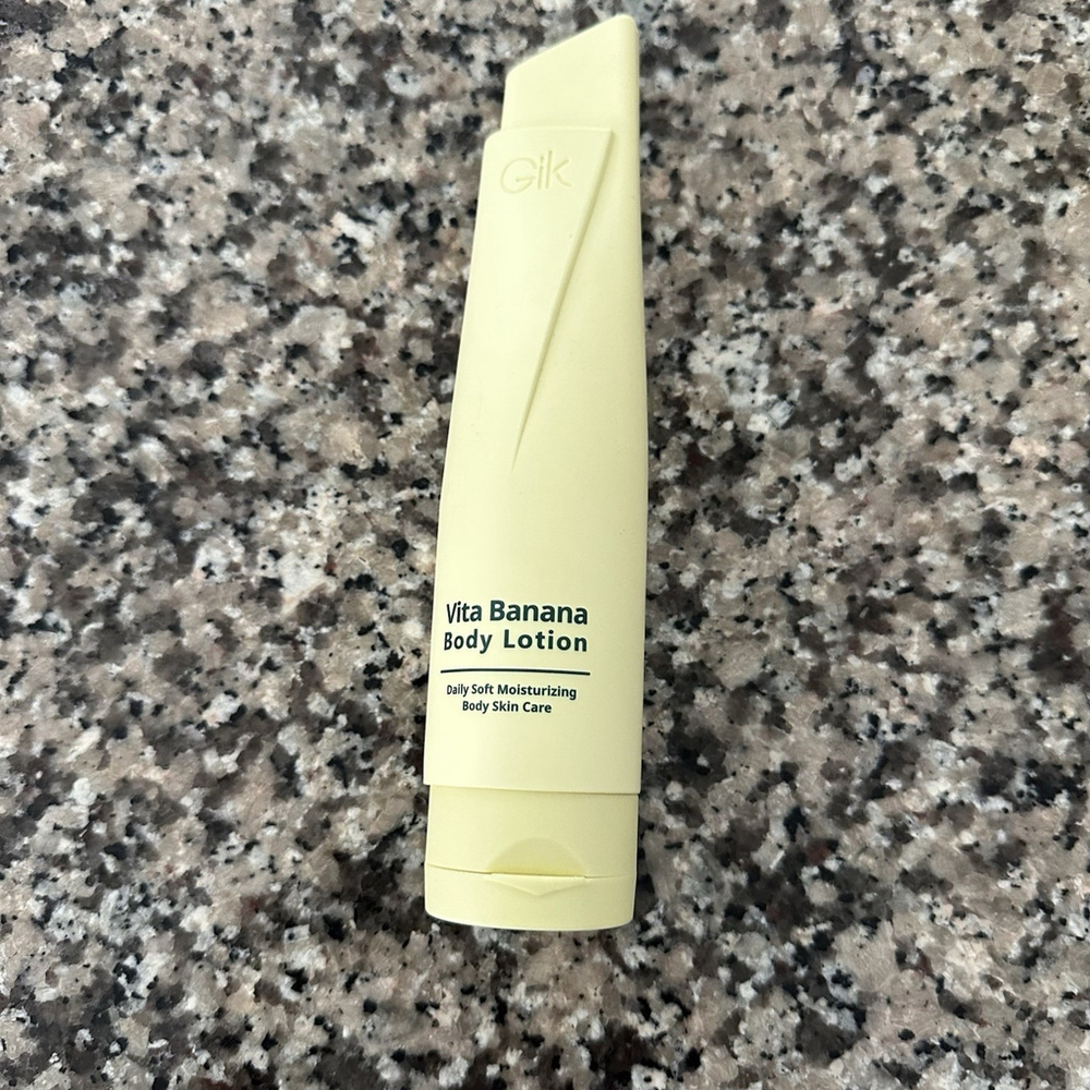 Vita Banana Body Lotion – Daily Soft Moisturizing Skin Care – Sealed Tube